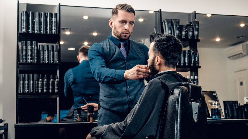 Barbering Trends of 2024: What’s Hot in Men’s Grooming