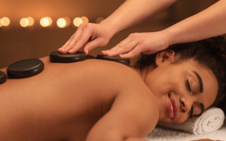 Hot Stone Massages: The Perfect Winter Therapy for Canadian Winters