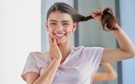 How to Keep Your Hair Healthy & Strong – Expert Tips