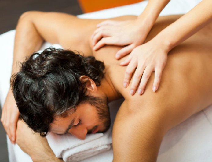 CBD Massage Explained: Benefits, Legality & First-Time Guide